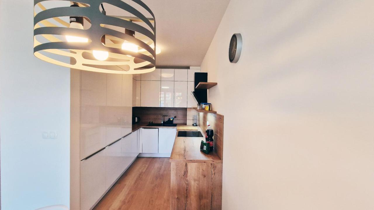 Luxo 2 Room Apartments By Bratislavatrip エクステリア 写真
